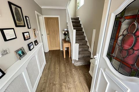 28 Lightborne Road, Sale, M33 5EA