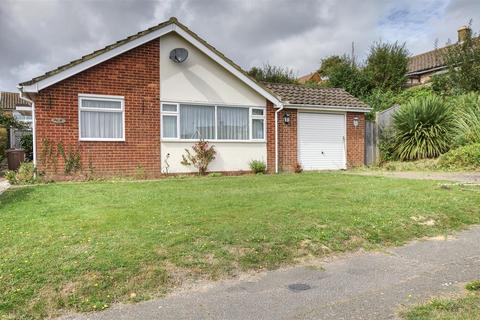 3 bedroom detached bungalow for sale - Bishops Walk, Bexhill-On-Sea