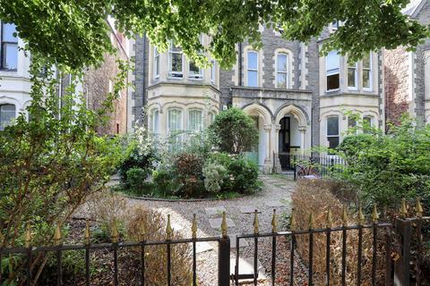2 bedroom property for sale, Cathedral Road, Pontcanna, Cardiff