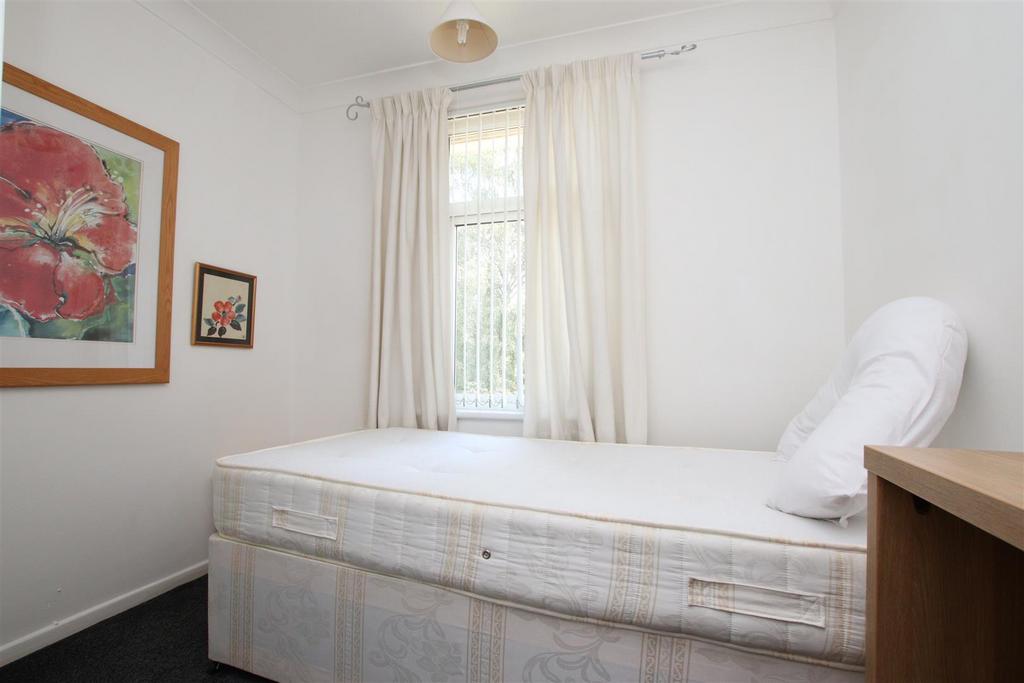 Bedroom 3.JPG