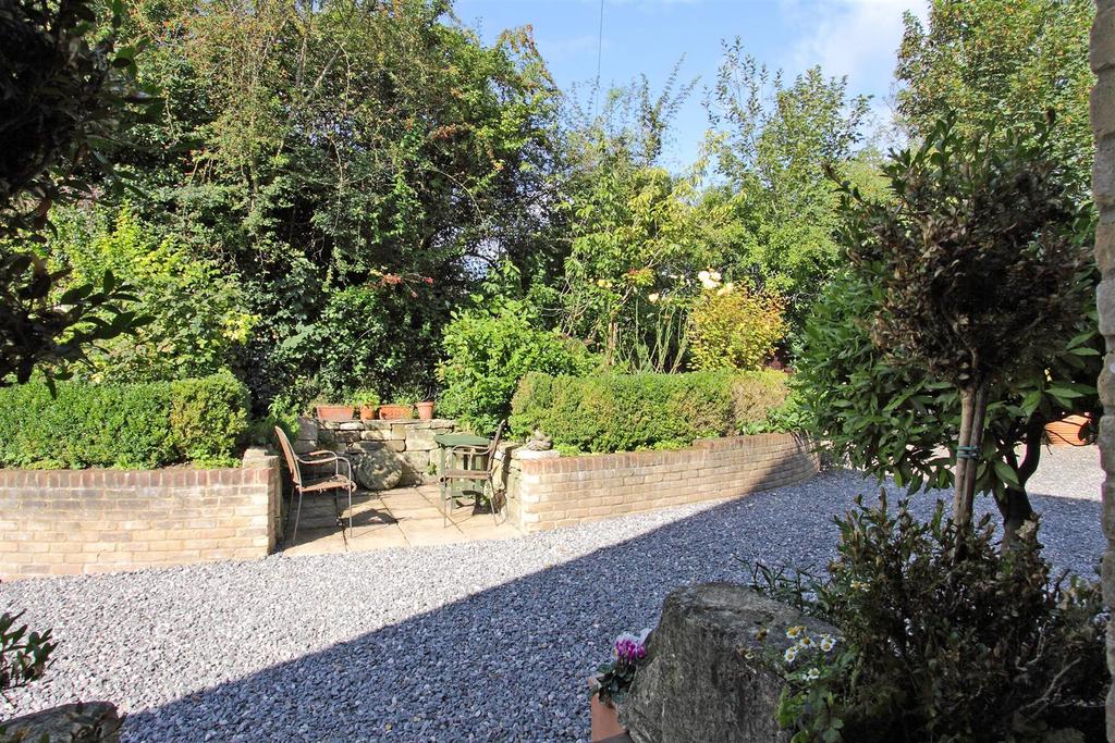 Shepherds Lodge - Garden