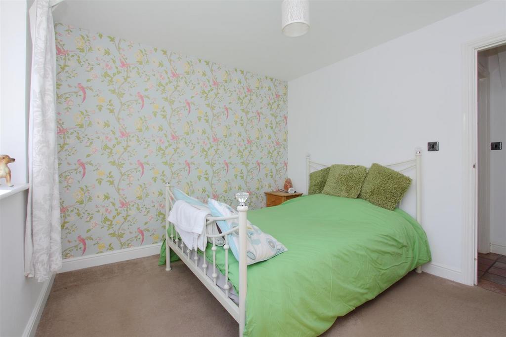 Shepherds Lodge - Bedroom