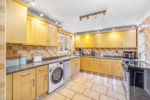 3 bedroom semi-detached house for sale - Clay Lake, Spalding