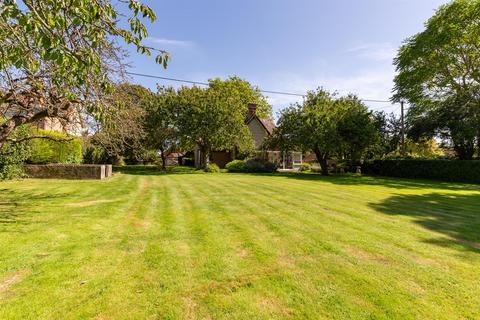 4 bedroom detached house for sale, Alverstone, Isle of Wight