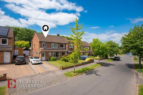 31 Elmdene Road, Kenilworth, CV8 2BW
