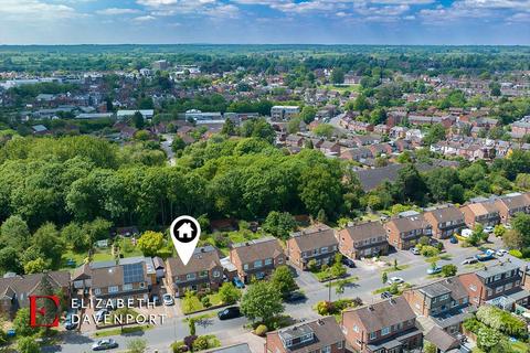 31 Elmdene Road, Kenilworth, CV8 2BW