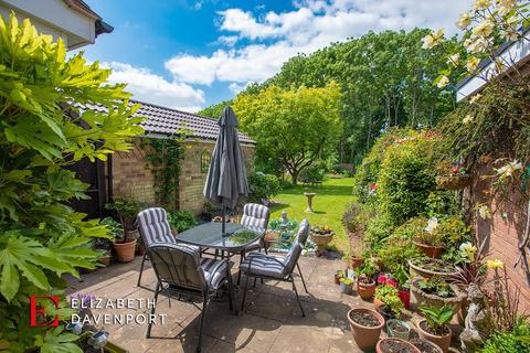 31 Elmdene Road, Kenilworth, CV8 2BW