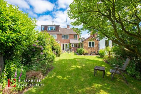 31 Elmdene Road, Kenilworth, CV8 2BW
