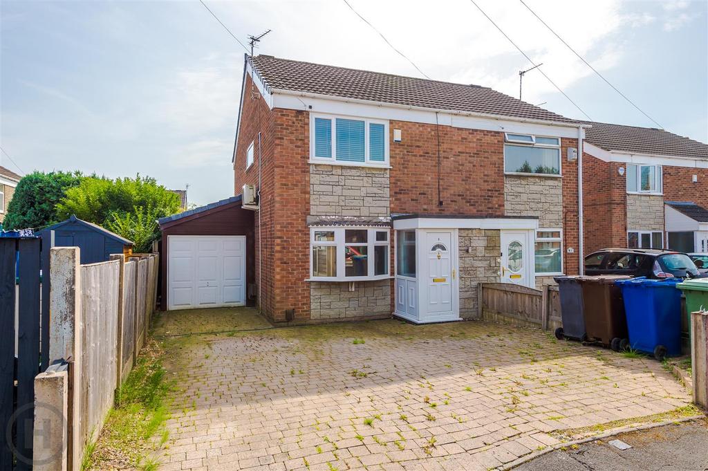Salisbury Way, Astley, Manchester 3 bed semidetached house for sale