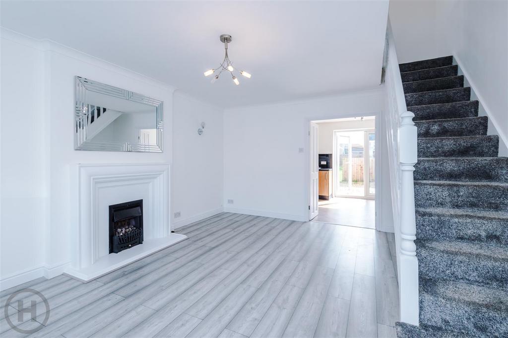 Salisbury Way, Astley, Manchester 3 bed semidetached house for sale