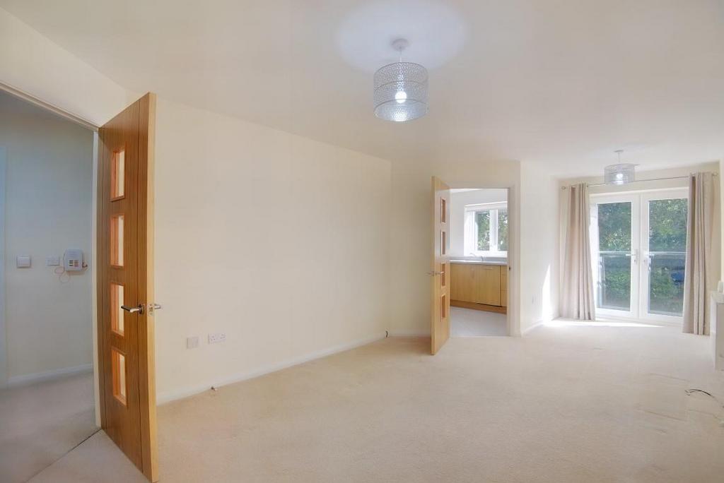 8567286-interior19 (Medium).JPG