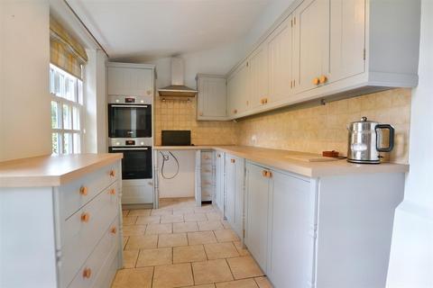 4 bedroom terraced house for sale, High Street, Cawston, Norwich