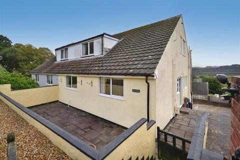 3 bedroom semi-detached house for sale - Seaview Crescent, Goodwick