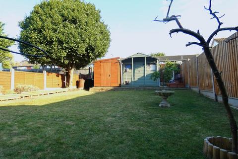 56 Medhurst Crescent, Gravesend, DA12 4HQ