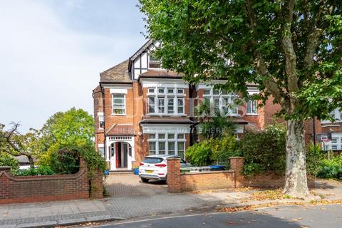 3 bedroom apartment for sale, Blenheim Gardens, London, NW2