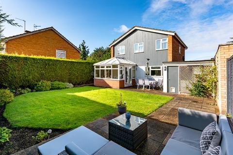 4 Beech Close, Pattingham, Wolverhampton, WV6 7BA