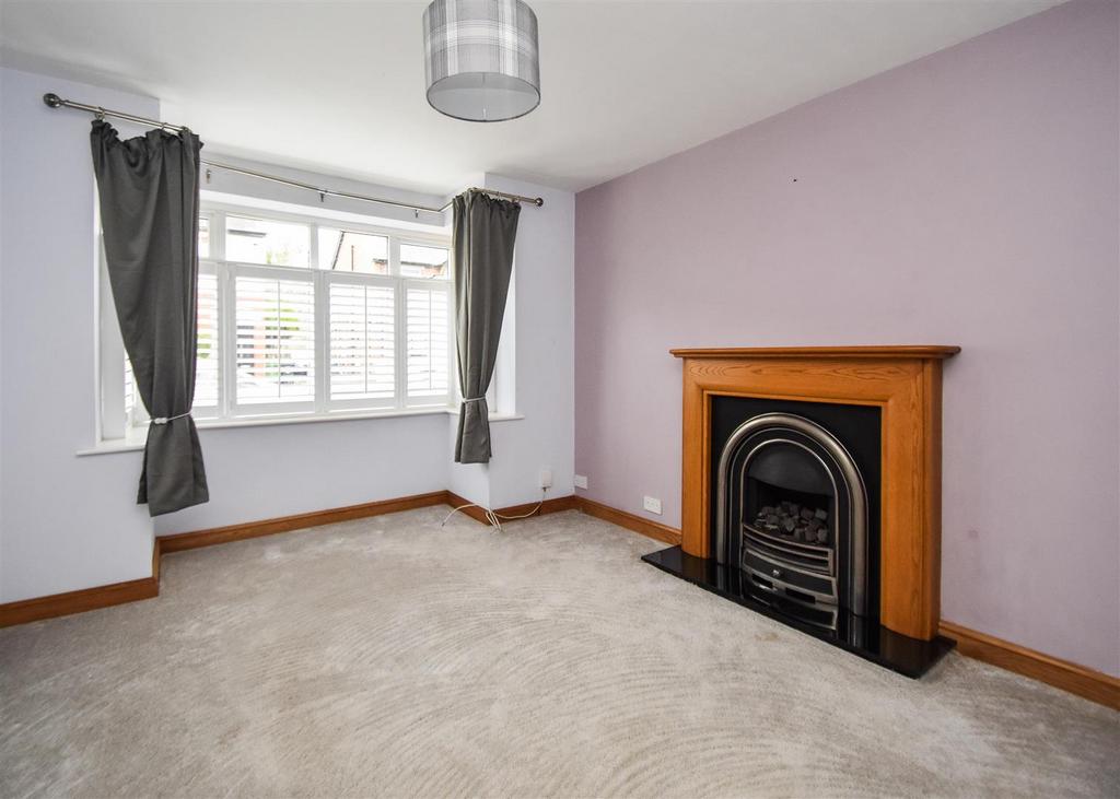 19a Woodfield Avenue - Lounge.jpg
