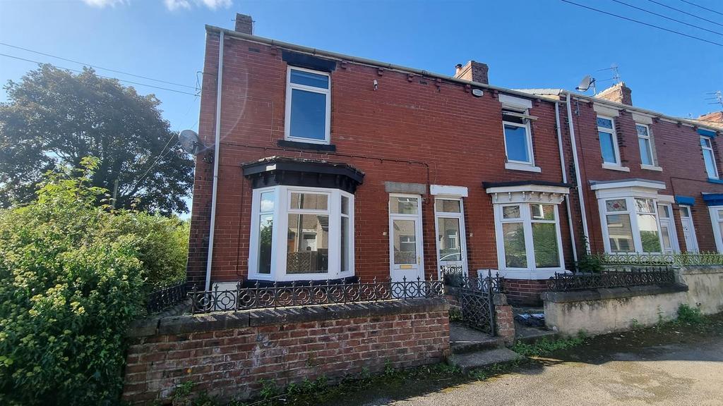 Snowden Terrace, Willington, 2 bed end of terrace house £48,000