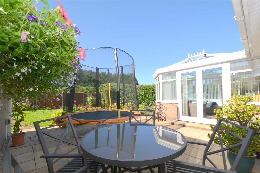Broadlands Drive, Malvern 3 bed detached bungalow for sale £475,000