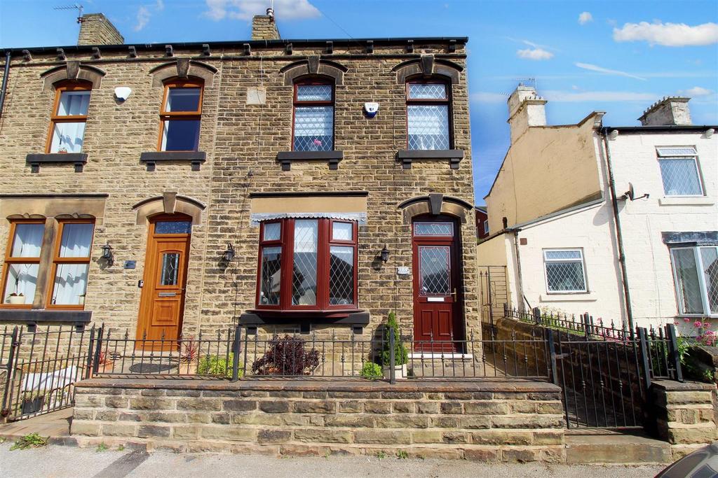 New Road, Staincross, Barnsley S75 6PP 2 bed end of terrace house for
