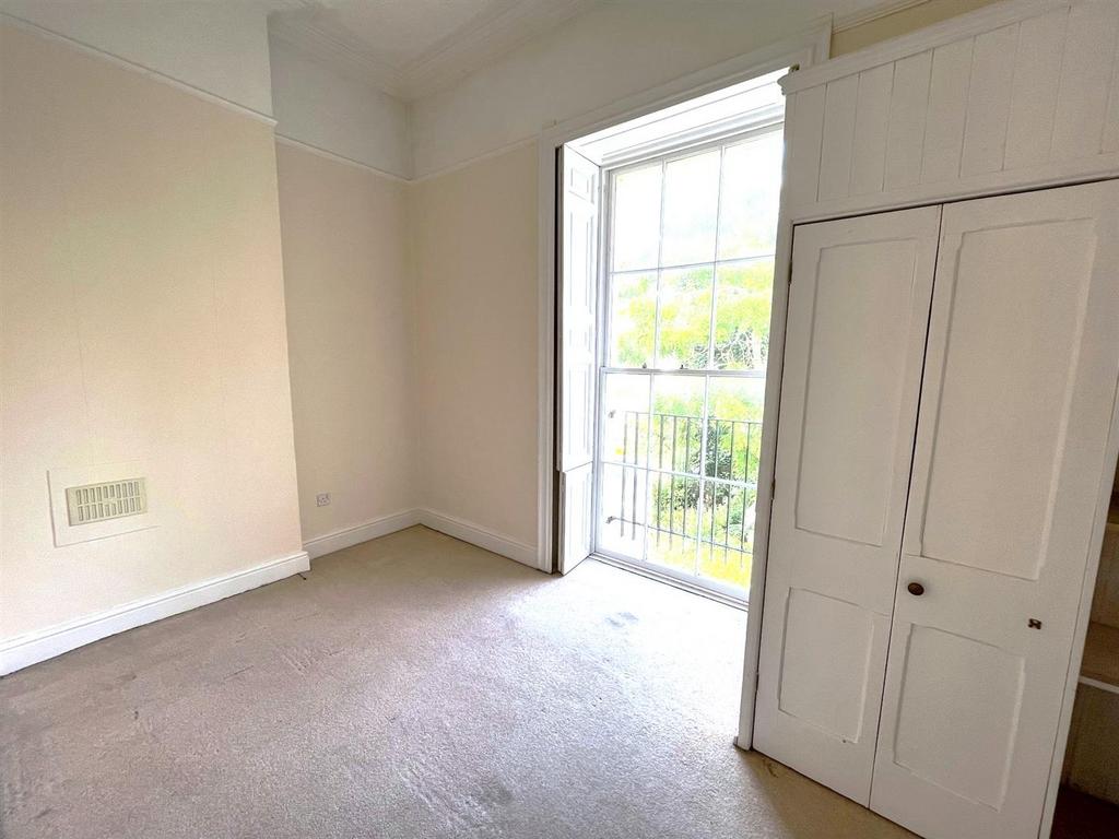 Bedroom - Copy.jpg