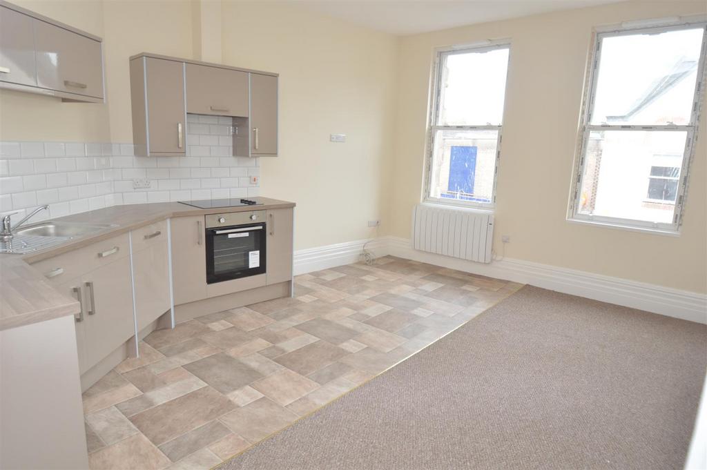 Holborn Place, Bulwell, Nottingham 2 bed apartment £825 pcm (£190 pw)