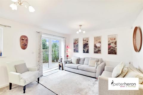 2 Beech Avenue, Whitburn, Sunderland, SR6 7FE