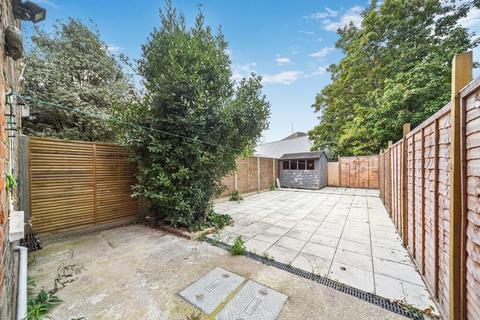 53 Craigerne Road, London, SE3 8SN