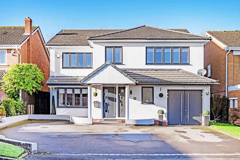 4 bedroom detached house for sale, High Trees Road, Knowle, B93