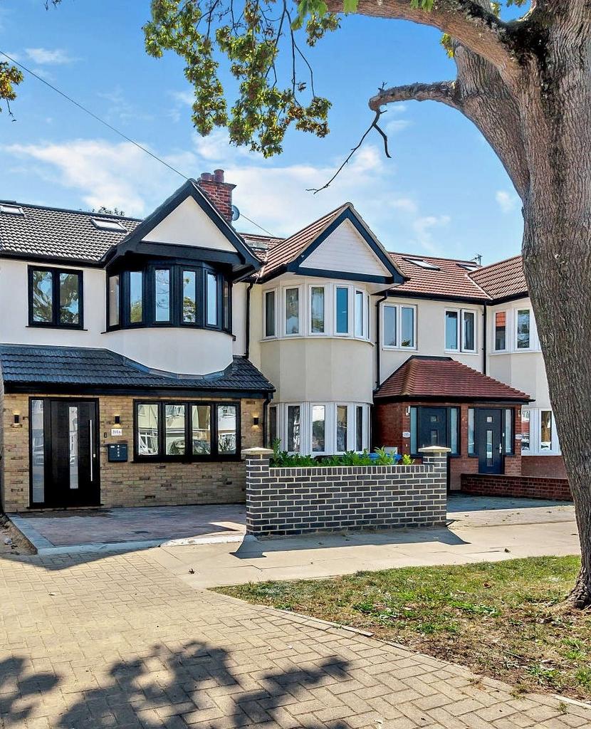 Malvern Avenue, Harrow, HA2 4 bed end of terrace house for sale £725,000