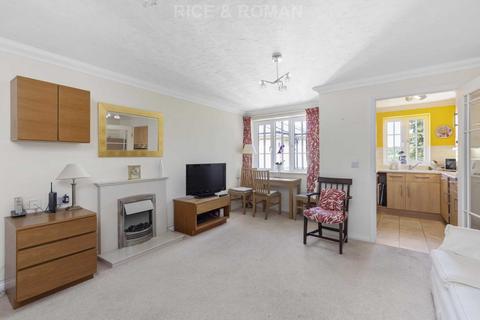 1 bedroom retirement property for sale, Popes Avenue, Twickenham TW2