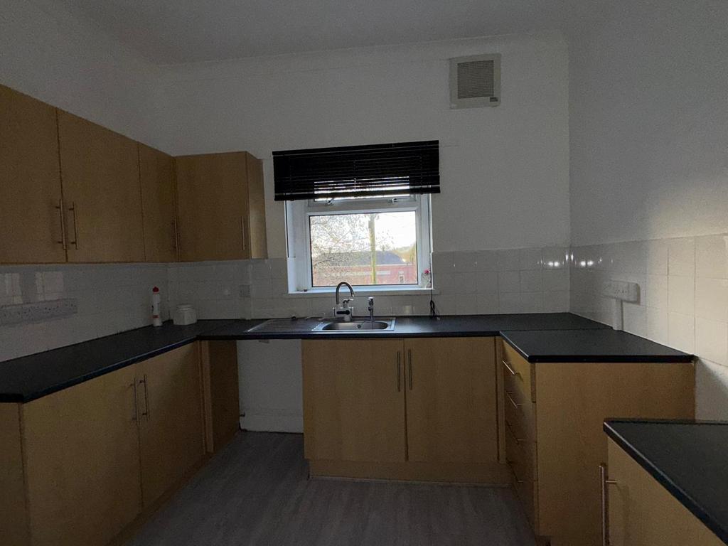 Apartment in Ammanford - View 2