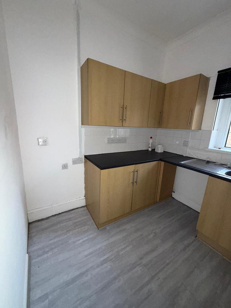 Apartment in Ammanford - View 3