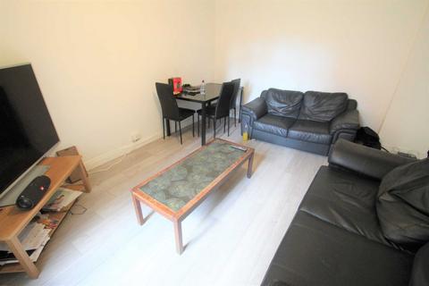 6 bedroom terraced house to rent, Bullingdon Road, East Oxford *Student Property 2026*