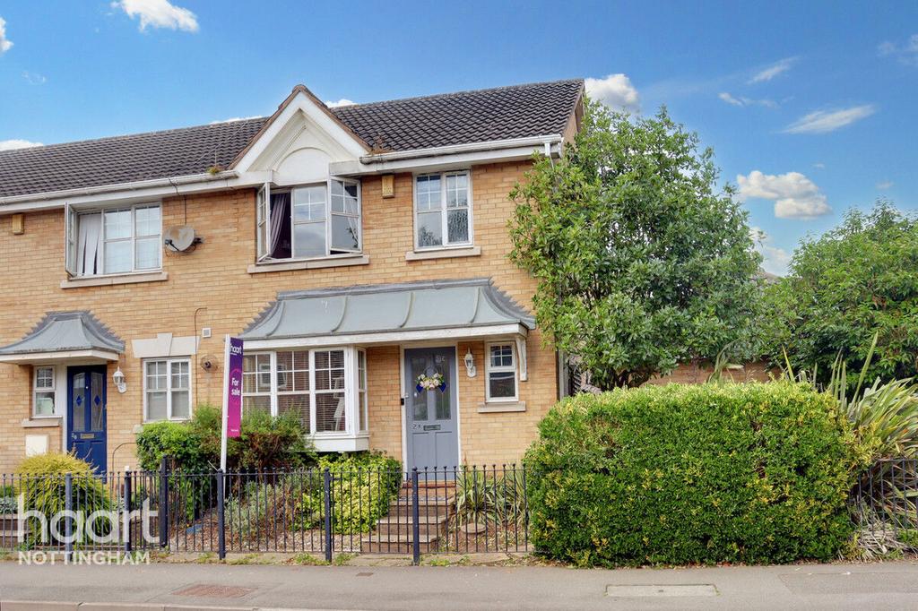 Vale Road, Colwick 3 bed end of terrace house for sale £200,000