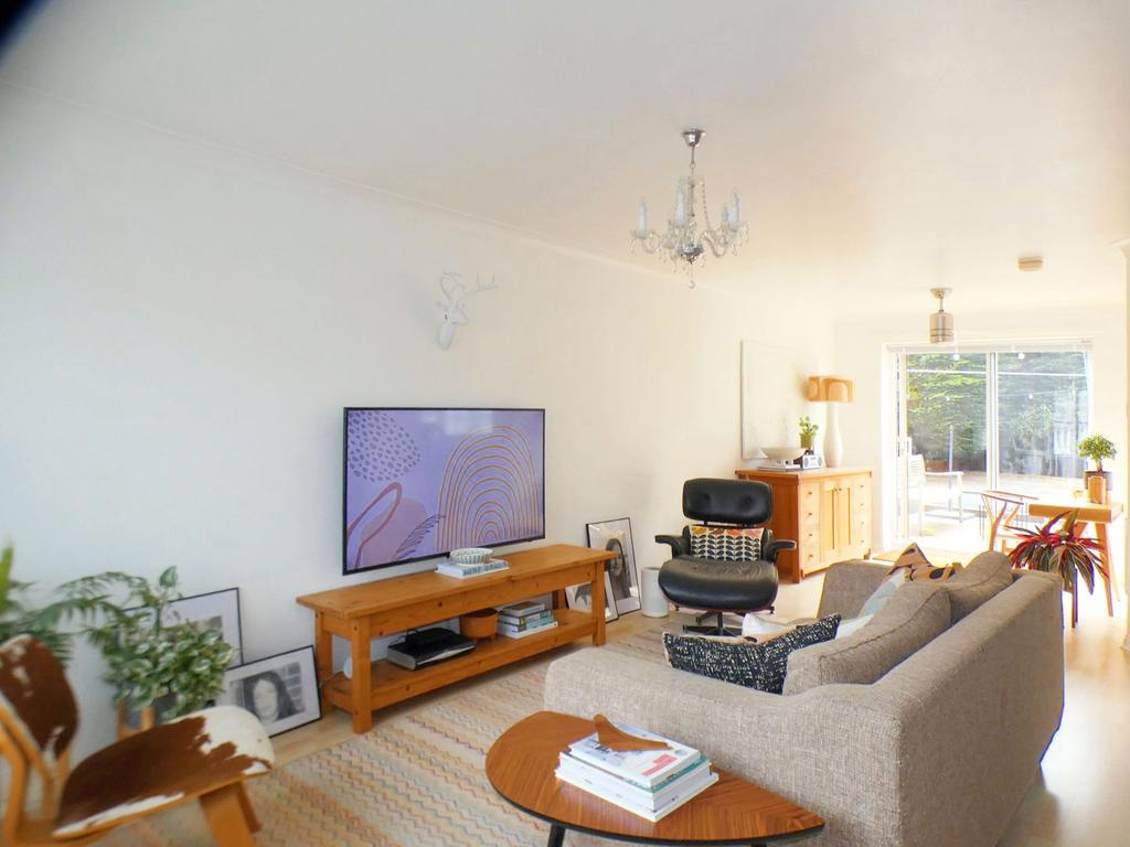 Hampstead Close, South Beach, Blyth, Northumberland, NE24 3XE 4 bed