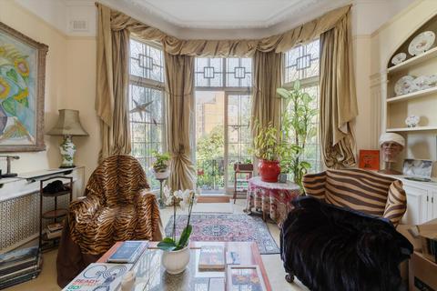 3 bedroom flat for sale, Sutherland Avenue, London, W9