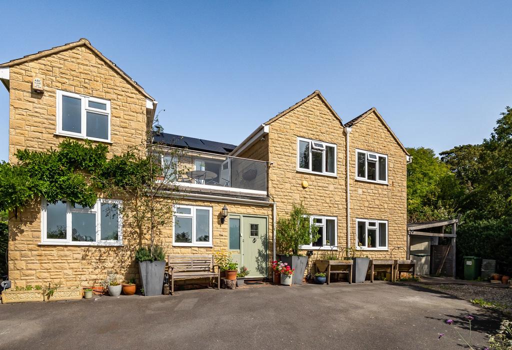Mildmay House, 6 Roman Way, Halford, ShipstononStour, Warwickshire 4