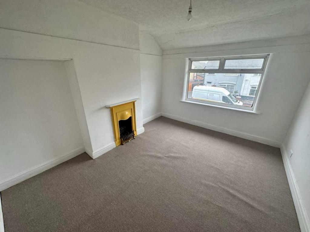 30 Moorcroft Crescent