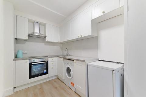 1 bedroom flat to rent - King Street, Hammersmith, London, W6