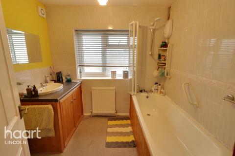 2 bedroom terraced house for sale - Antrim Road, Lincoln