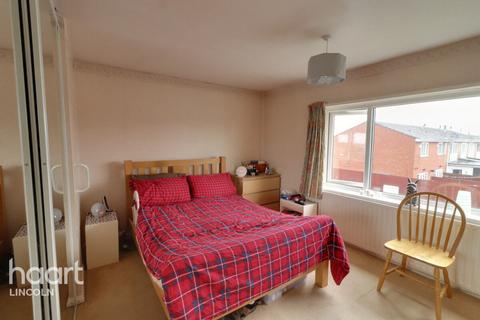 2 bedroom terraced house for sale - Antrim Road, Lincoln