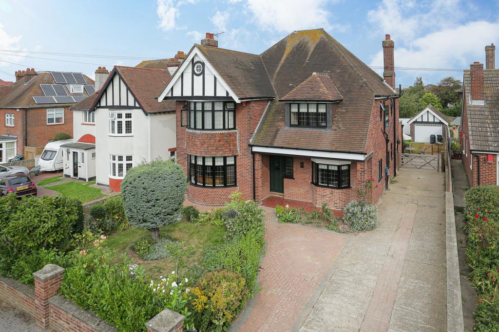 Devonshire Gardens, Margate, CT9 4 bed detached house for sale £975,000