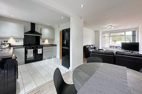 44 Dassett Road, Bentley Heath, Solihull, B93 8PE