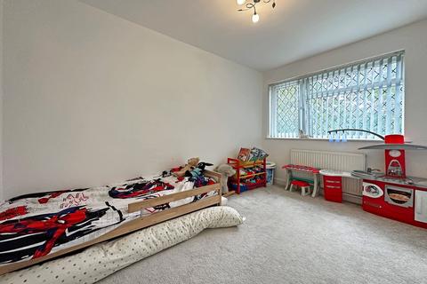 44 Dassett Road, Bentley Heath, Solihull, B93 8PE