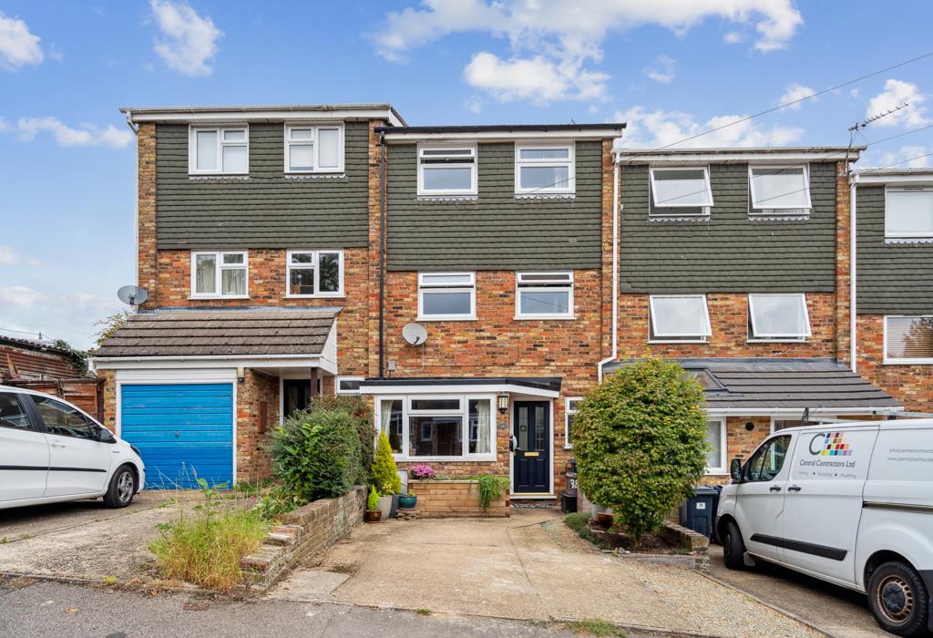 Houses For Sale Chilton Road Long Crendon at Hilda Keller blog