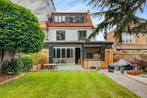 34 Love Lane, Pinner, HA5 3EX