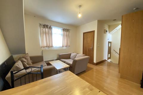 undefined, Vaughan Road, Harrow HA1