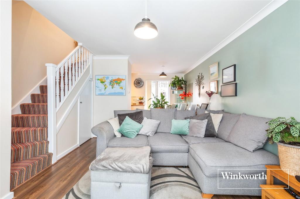 Appletree Gardens, New EN4 2 bed terraced house for sale £485,000