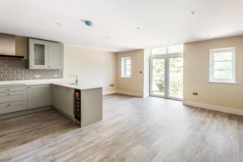 2 bedroom flat for sale, The Street, Albury, Guildford, Surrey